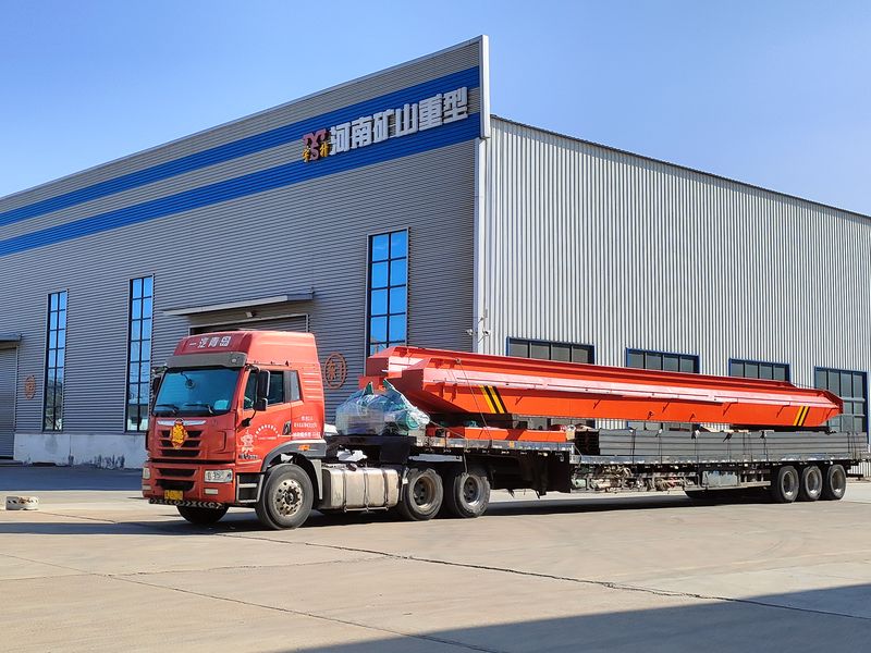 電動單梁起重機(jī)，LD20t-26.8m，4臺，發(fā)往石家莊交付客戶使用。